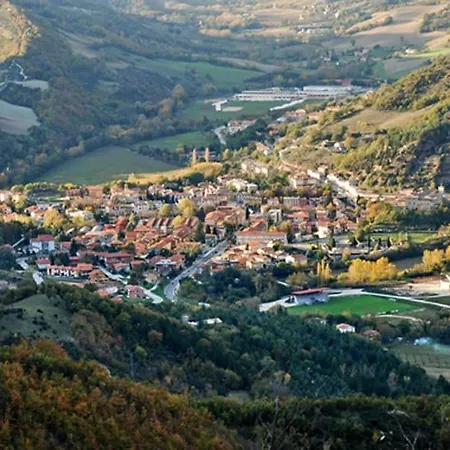 Oasi Di Piscina Con Vista Sul Monte Nerone *