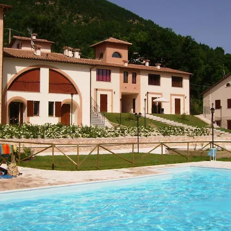Oasi Di Piscina Con Vista Sul Monte Nerone *
