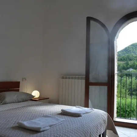 Oasi Di Piscina Con Vista Sul Monte Nerone Apartment *